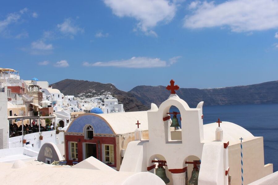 1-Day Boat Trip: Santorini Volcano, Thirassia & Oia Sunset - Thirassia Island and Manola: the calmer side of the caldera