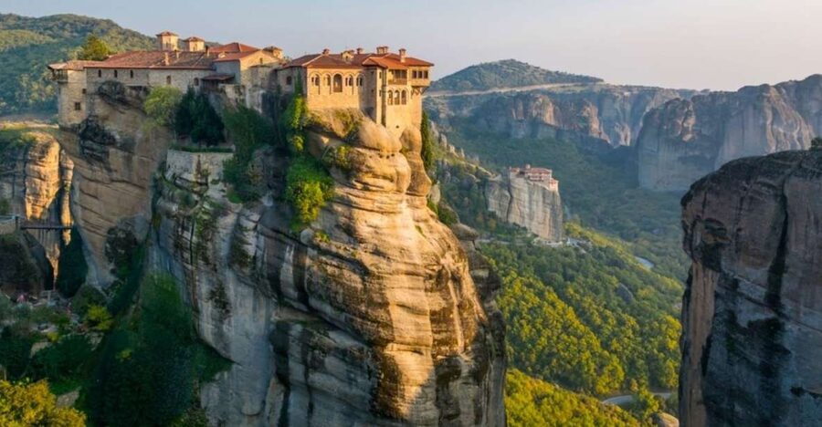2Day Delphi&Meteora with Official guide,tickets,hotel pickup - Delphi and Meteora, solved in 2 days from Athens