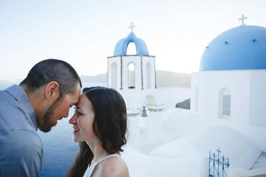 30’ Photoshoot in Oia! 30 edited photos! Effortless & Fun! - Oia First Stop: 10 Minutes of Classic Views Without the Overwhelm