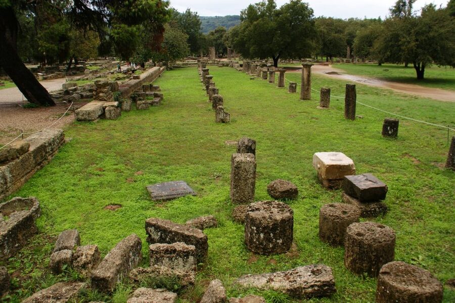 4-Day Tour of Mycenae, Epidaurus, Olympia, Delphi & Meteora - Corinth Canal to Mycenae: why day one moves so well