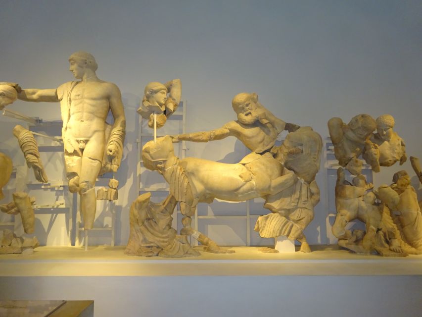 4-Day Tour of Mycenae, Epidaurus, Olympia, Delphi & Meteora - Mycenae and Epidaurus: two sites that teach you how Greeks built meaning