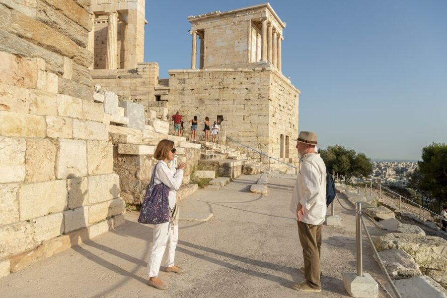 Acropolis & Acropolis Museum PRIVATE Expert led Guided Tour - Key points that make this tour worth your time