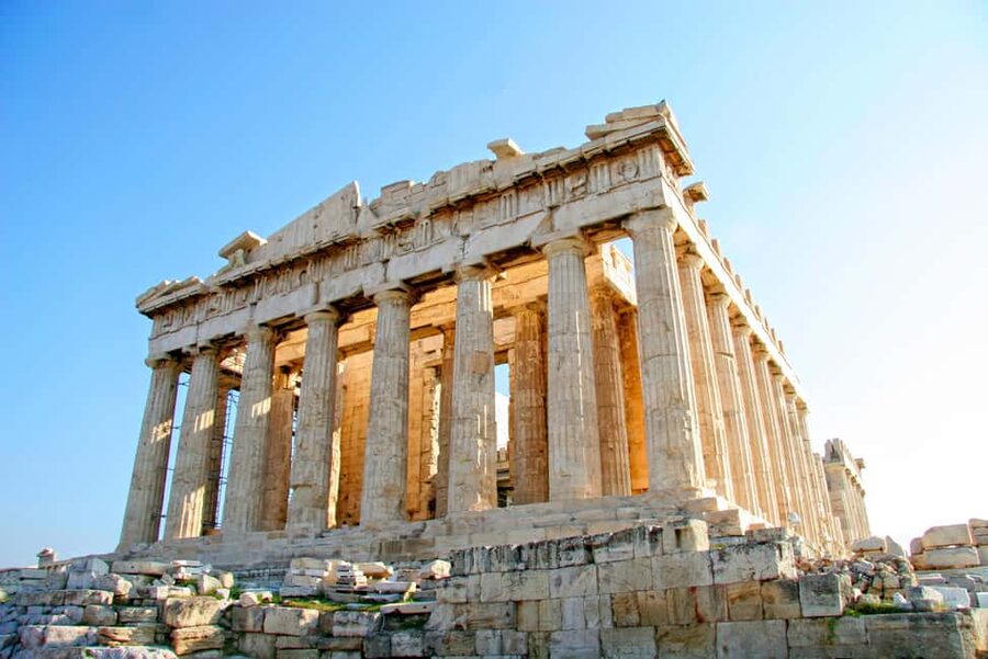 Acropolis and Parthenon: Guided Tour in Italian with Skip-the-Line Ticket - Entering the Acropolis Without Queue Stress