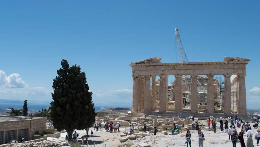 Acropolis and Parthenon: Guided Tour in Italian with Skip-the-Line Ticket - Theater of Dionysus to Odeon of Herodes Atticus: Getting the Story Before the Icons