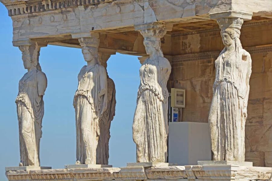 Acropolis and Parthenon: Guided Tour in Italian with Skip-the-Line Ticket - Language, Headsets, and What the Guide Does With Your Time