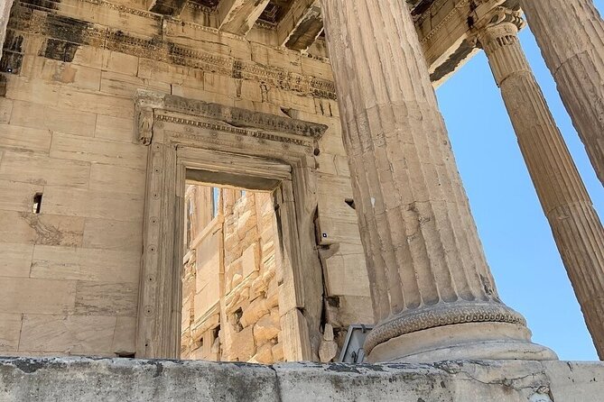 Acropolis of Athens and Acropolis Museum Tour - The in-between time: brief breaks, heat management, and audio earsets