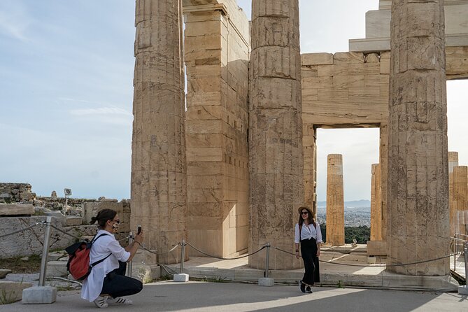 Acropolis of Athens and Acropolis Museum Tour - Security lines and strict entry times: how to protect your day