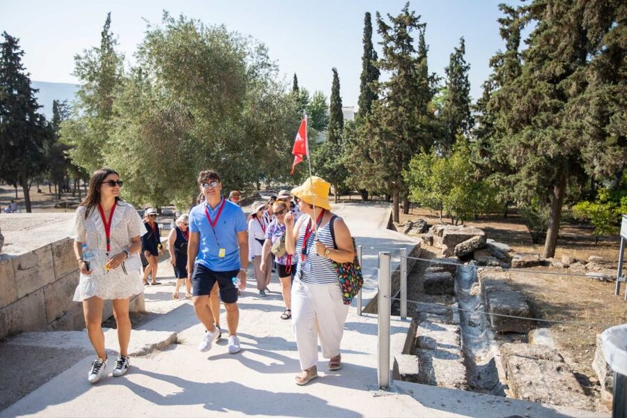 Acropolis, Parthenon & Athens Old City Heritage Walking Tour - The guides: why names like Michael, Kiki, and Panagiota matter