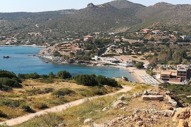 Afternoon English Tour: Sounion with Temple of Poseidon Ticket - Guides, languages, and the vibe in your group