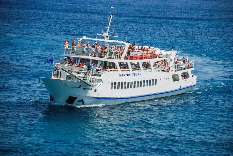 Agios Nikolaos: Boat Trip to Spinalonga with Swim Stop - Language and guide formats: Choose the right audio setup