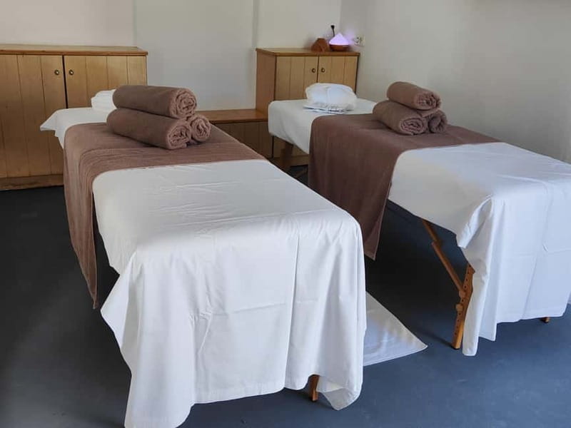 Akrotiri: Aromatherapy Couples Massage - Key Highlights at a Glance