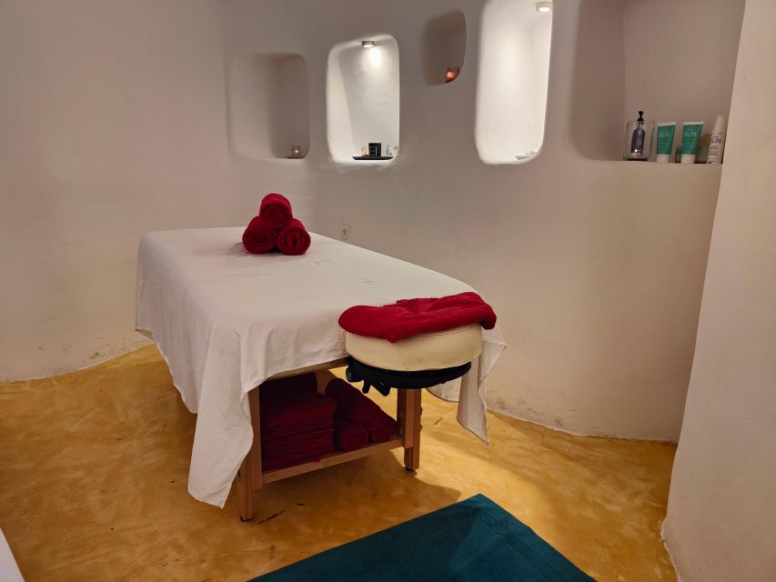 Akrotiri: Aromatherapy Couples Massage - Who This Couples Massage Suits Best
