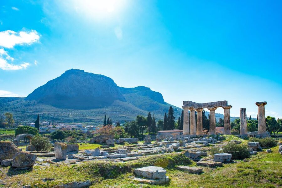 Ancient Corinth Self-Guided Tour with 3D & Audio (No Ticket) - A self-guided visit that avoids the usual crowd problem