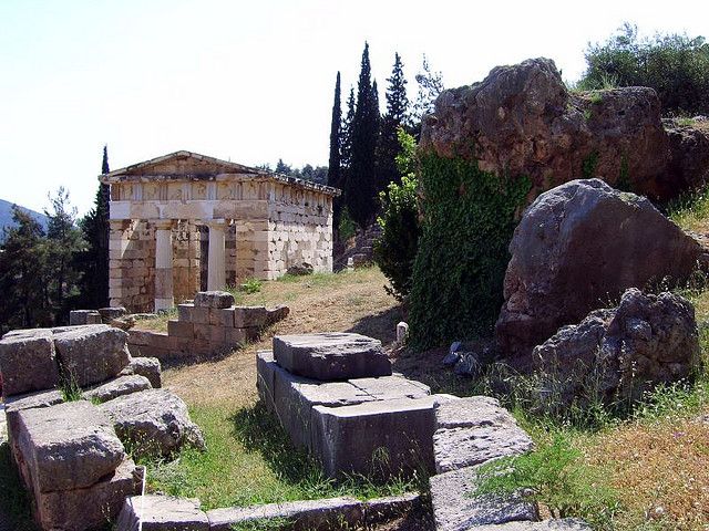 Ancient Delphi Full-Day Tour from Athens - Price and logistics: what the $141 buys you