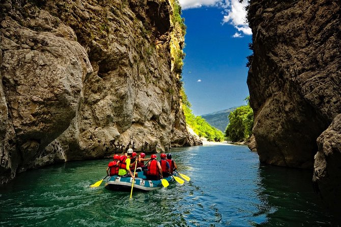 Arachthos white water river Rafting: Plaka's Bridge- Tzari - Arachthos Rafting at Plaka Bridge: key highlights