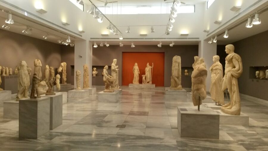 Archaeological Museum of Heraklion: Guided Walking Tour - The guide experience: the real reason people rate this so highly