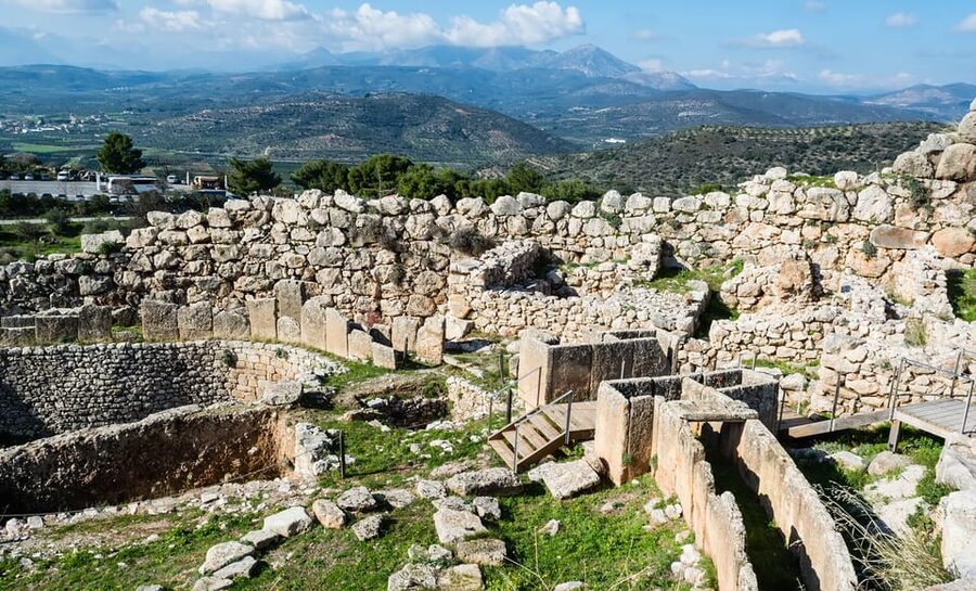 Archaeological Site of Mycenae: E-Ticket with Audio Guide - Treasure of Atreus and the passage to the Tomb of Agamemnon