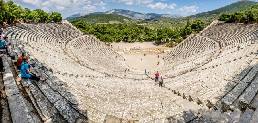 Argolis: Full-Day Tour in Mycenae & Nafplio - Lunch at Mycenae, and the real question: included or go off-script?