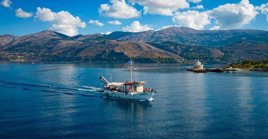 Argostoli: Full-Day Traditional Boat Cruise with Lunch - Marine life spotting: what you can actually watch for