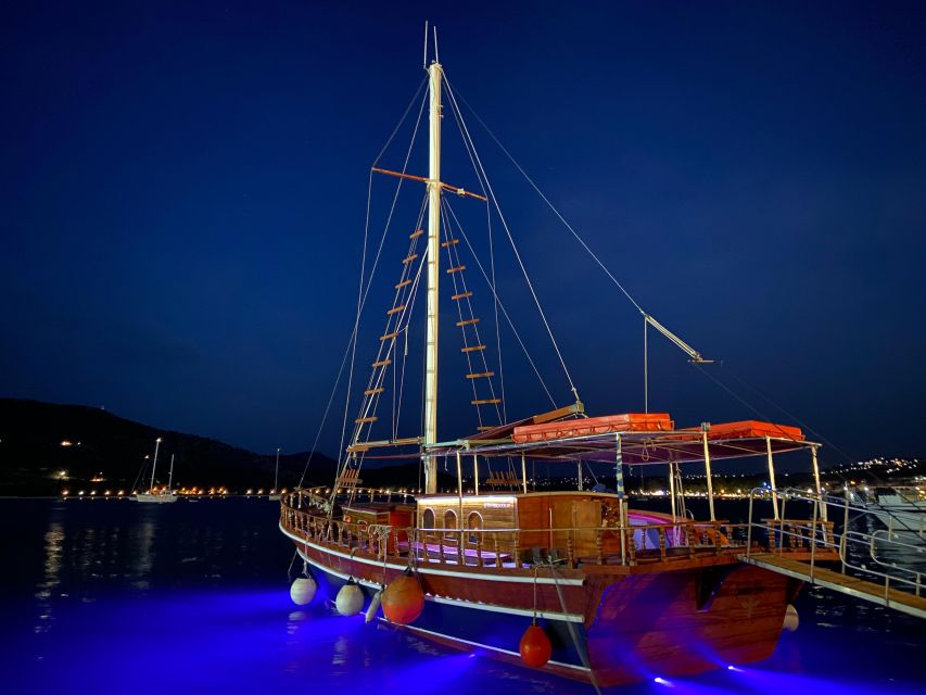 Argostoli: Sunset Cruise with Swim Stops, Dinner, and Wine - Who should book this Queen Bee sunset cruise, and who should skip it