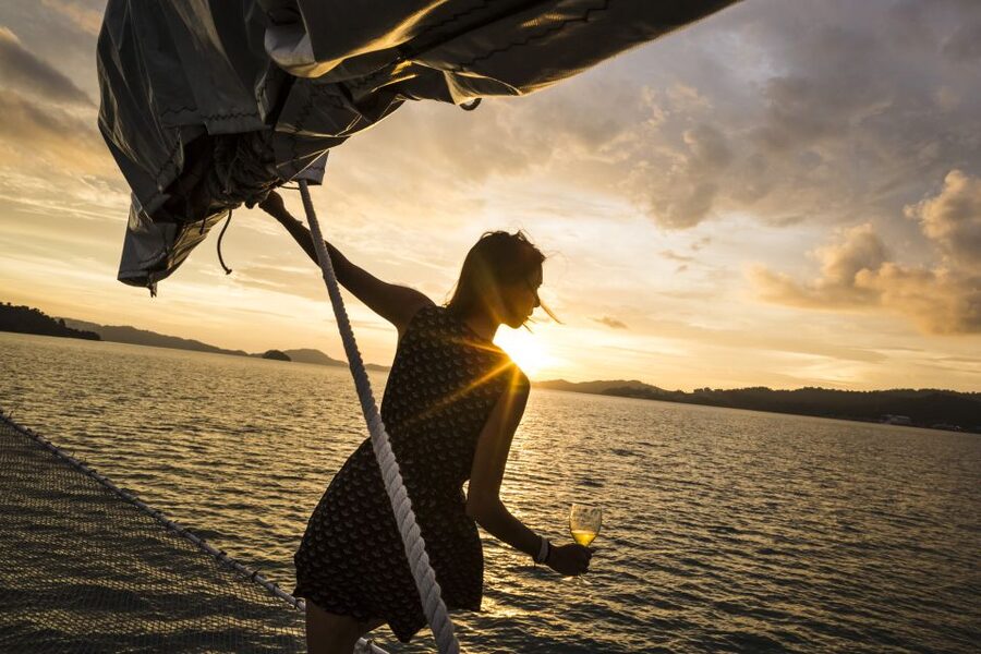 Athens: 3-Hour Sunset Cruise with Swim Stop, Snacks & Drinks - The swim stop off the Athens Riviera: fun, social, and simple