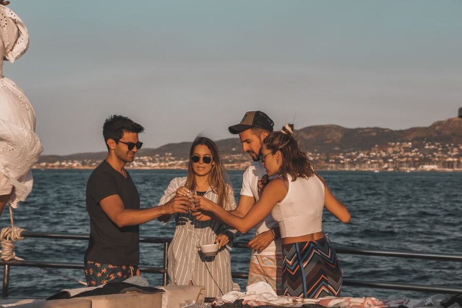 Athens: 3-Hour Sunset Cruise with Swim Stop, Snacks & Drinks - Getting the most out of the music and the crew vibe