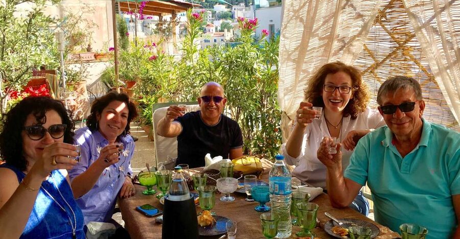 Athens: 7-Course Dinner and Wine Pairing with Acropolis View - A Rooftop Seat With the Acropolis in Full View (Monastiraki)