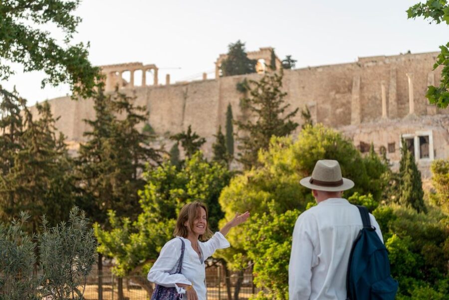 Athens: Acropolis FULLY PRIVATE Tour with Licensed Guide - Why this private Acropolis format works