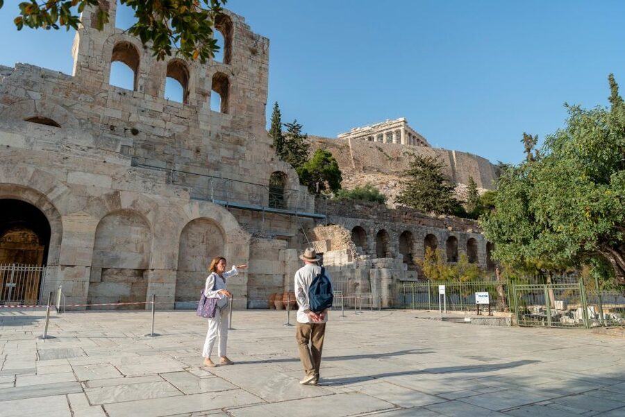 Athens: Acropolis FULLY PRIVATE Tour with Licensed Guide - Panoramic views and how to keep the walk from wearing you out