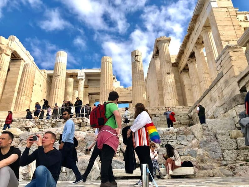 Athens: Acropolis Guided Tour in Spanish-Option Tickets - Erechtheion and the Porch of Caryatids to finish with impact