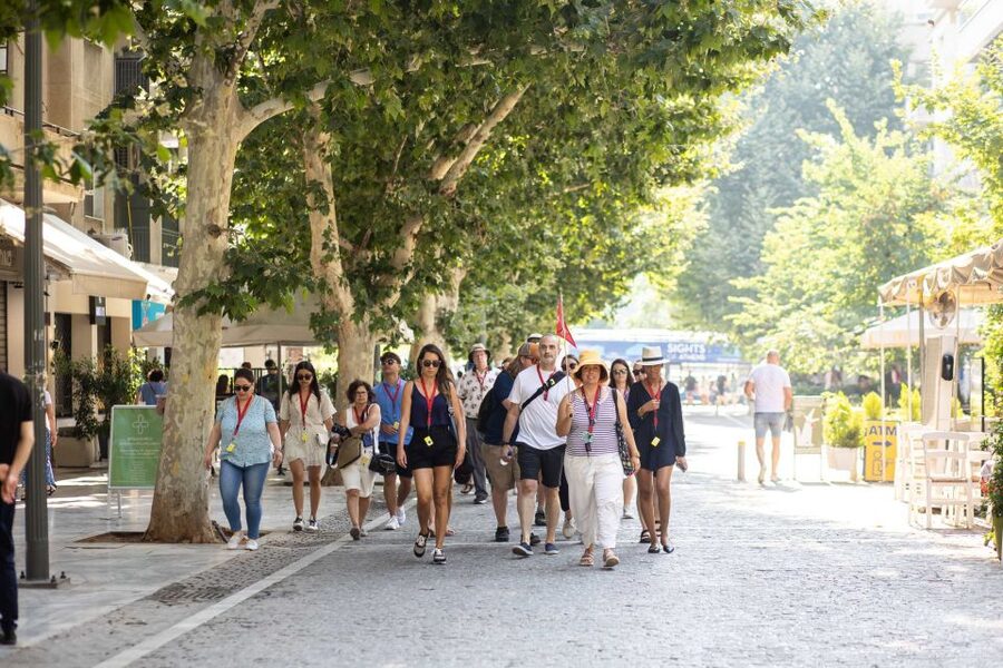 Athens: Acropolis & Parthenon Walking Tour with Expert Guide - Parthenon time: the columns, the craft, and what to look for
