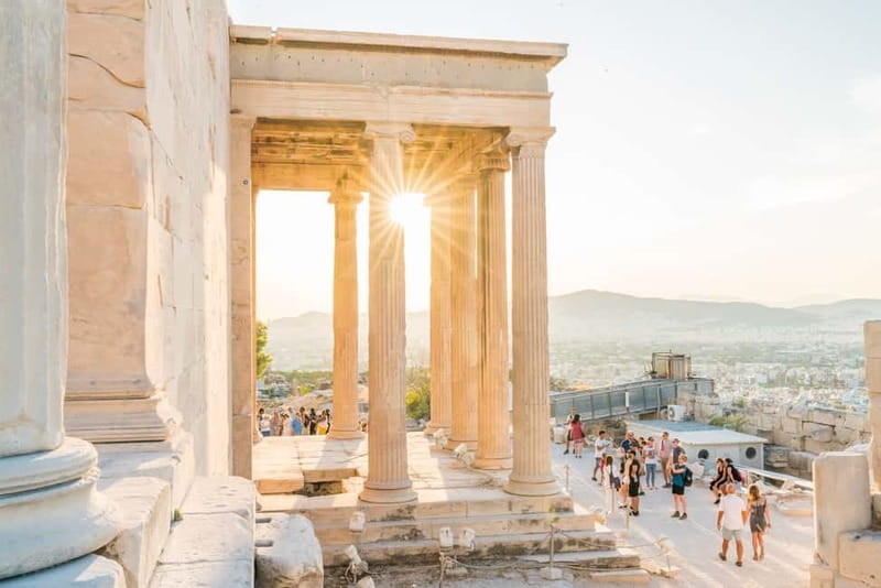 Athens: Acropolis Tour with Licensed Guide - Pace, Heat, and What to Expect With Real-World Walking