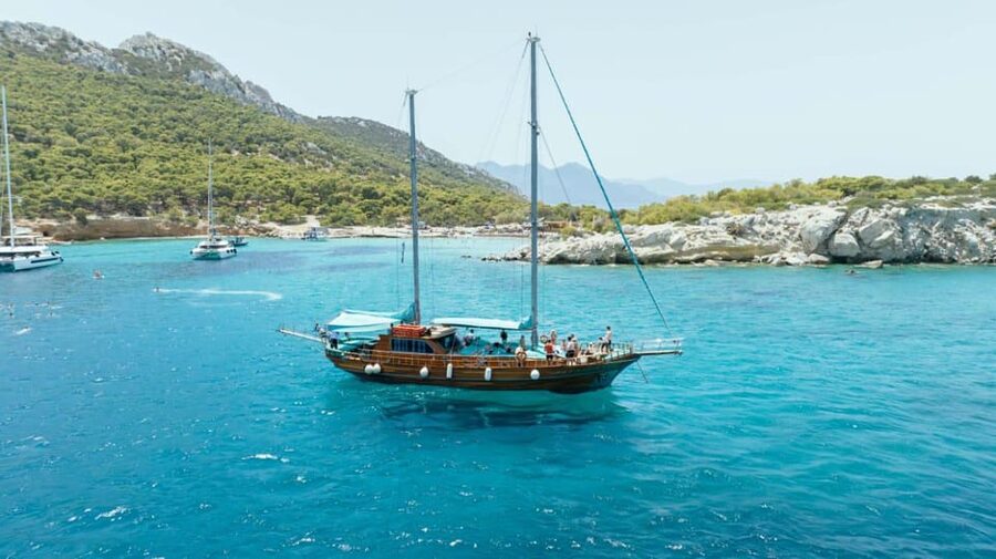 Athens: Agistri, Metopi & Aegina Cruise with Meals & Drinks - Aegina: Pistachios, Town Strolls, and Ancient-Idea Stops