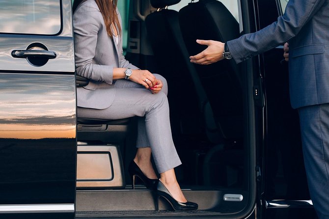 Athens Airport Private Arrival Transfer with Meet & Greet - Timing: about 45 minutes, but traffic is the real boss