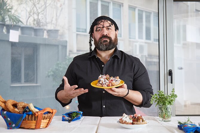 Athens: Around Greece in 5 Dishes: Dinner, Theater & Music - Why This Dinner-and-Performance Format Works in Athens