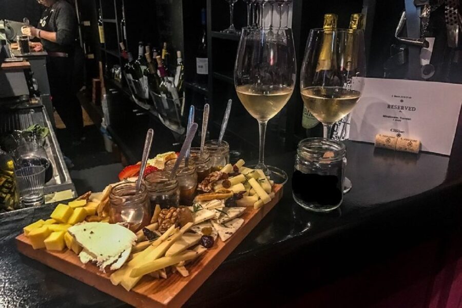 Athens by Night: Sightseeing, Spirits, and Food - Quick hits