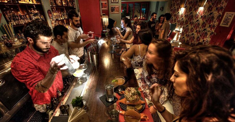 Athens by Night: Sightseeing, Spirits, and Food - Where to meet in Monastiraki, and how the night walk works