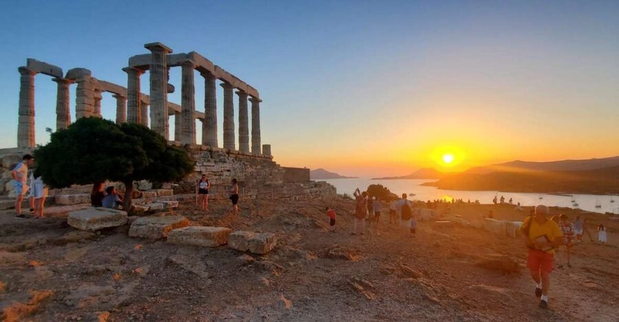 Athens: Cape Sounio & Poseidon Temple Trip with Audio Guide - Driving time and comfort: what to expect on the bus