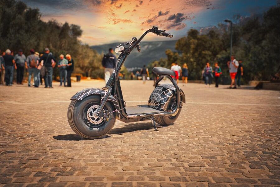 Athens: City Highlights Guided E-Scooter Tour - Why this e-scooter loop works for Athens