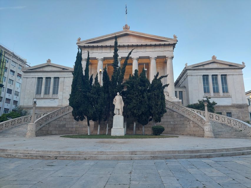 Athens: City Highlights Nighttime Walking Tour in Spanish - Metropolitan Cathedral and Little Mitropolis: quick sacred context