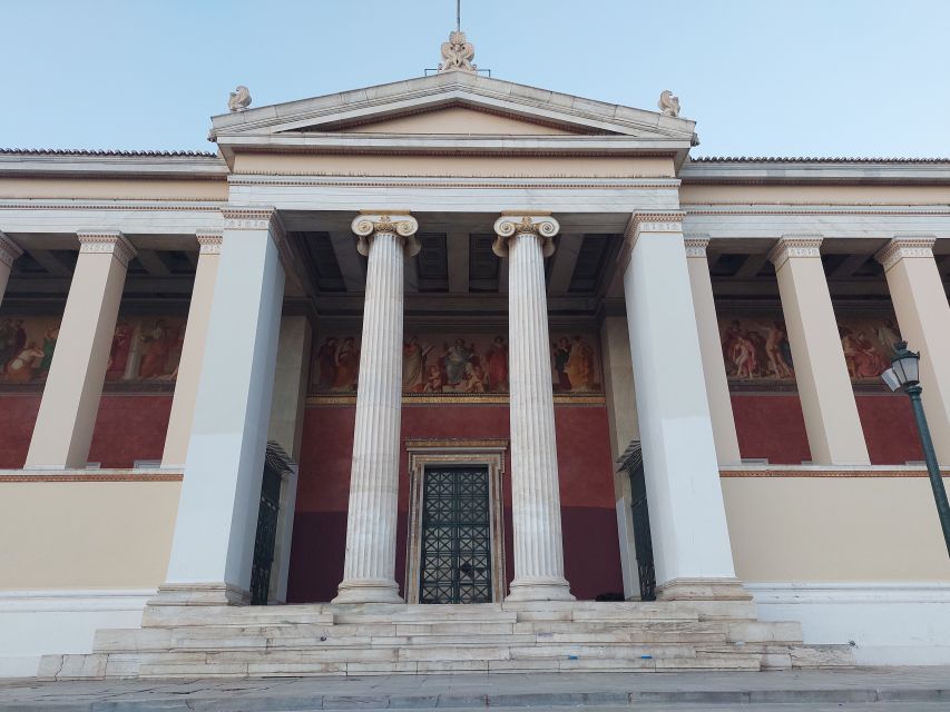 Athens: City Highlights Nighttime Walking Tour in Spanish - Meeting at the National Library of Greece, and why that start matters