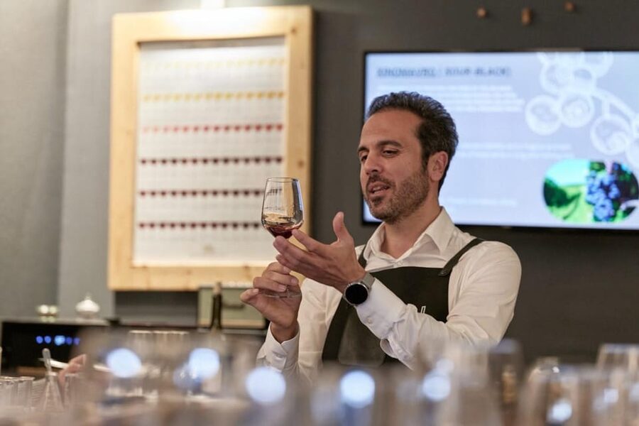 Athens: Create Your Own Wine-Workshop under the Acropolis - FAQ