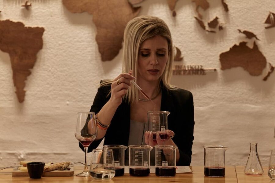 Athens: Create Your Own Wine-Workshop under the Acropolis - Two Hours Under the Acropolis: The Make-Your-Own Wine Format