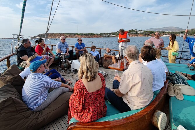 Athens cruise: Agistri, Moni/Metopi, Aegina with lunch & drinks - The crew, the boat, and the calm feeling of being looked after