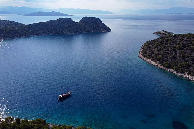 Athens Day Cruise: 3 Islands Tour in the Saronic Gulf with Lunch - The boat reality check: shade, seating, and comfort in full sun