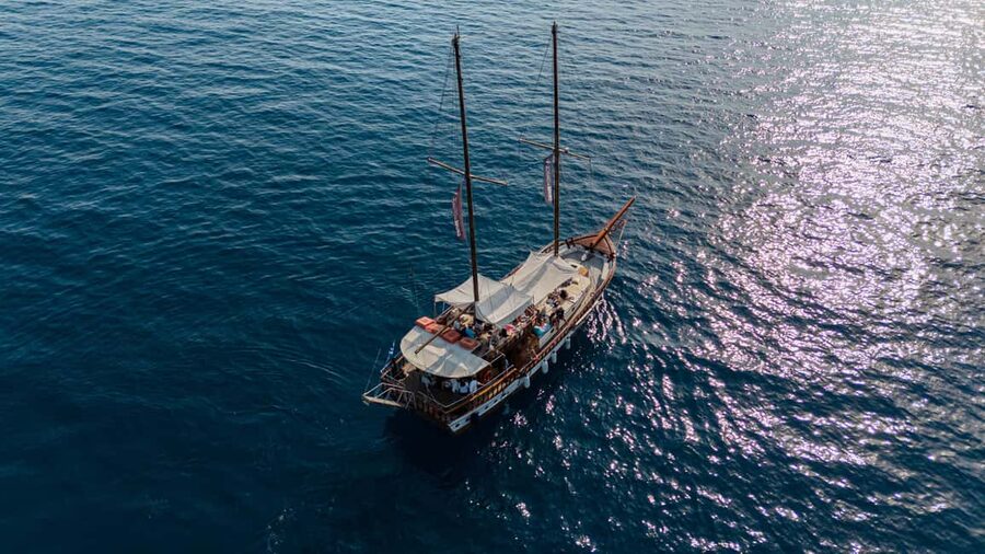 Athens Day Cruise: Agistri, Moni & Aegina + Lunch & Drinks - Morning from Piraeus: meeting point and how to stay on schedule