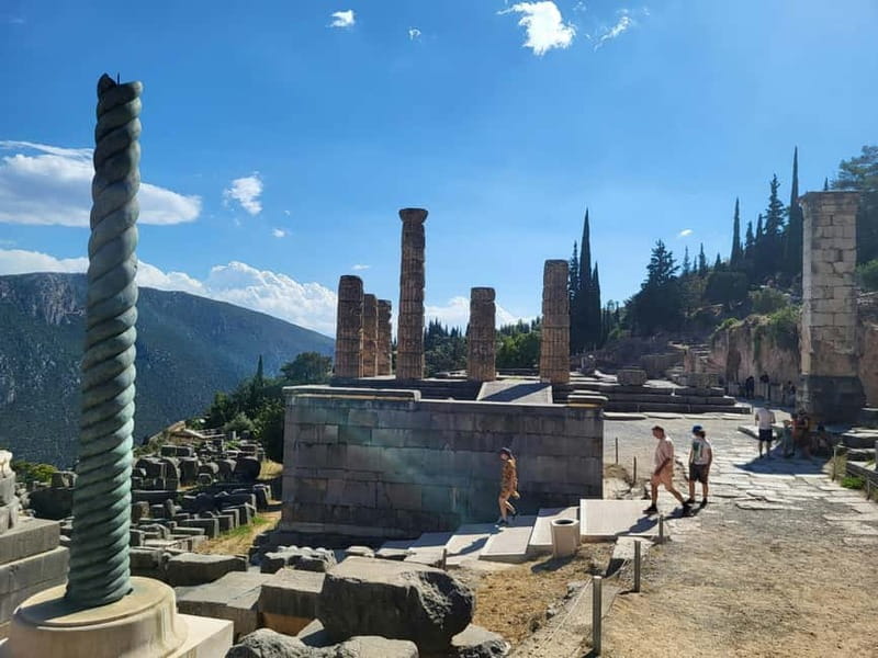 Athens: Delphi Day Tour with Museum & Arachova Village Visit - Who should book this Delphi and Arachova day tour