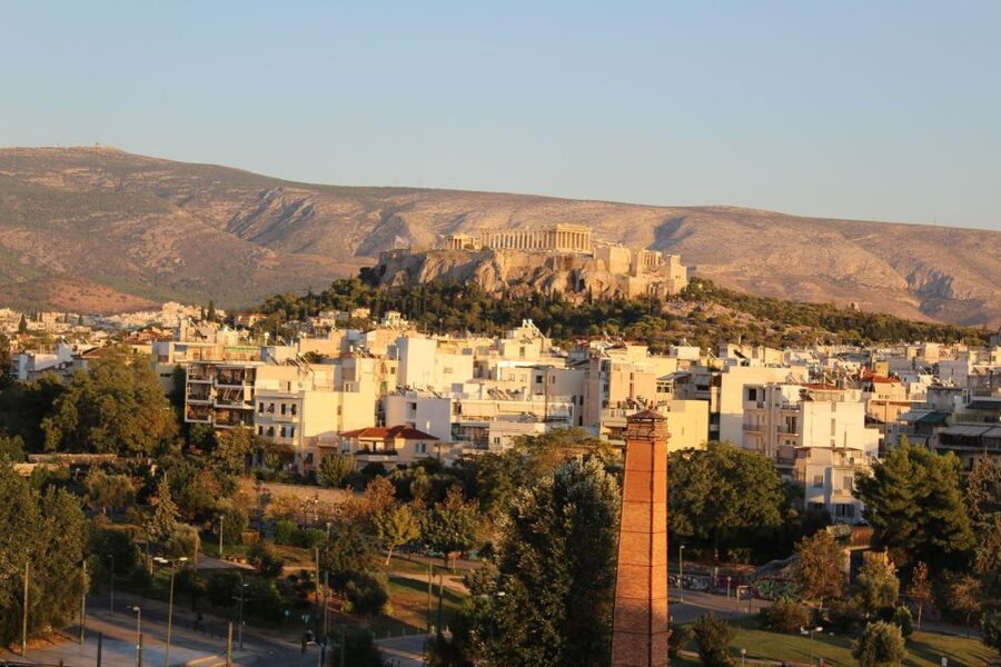 Athens: Dinner in the Sky Experience - Unlimited Wine and Beer, Plus the Pace of Drinking