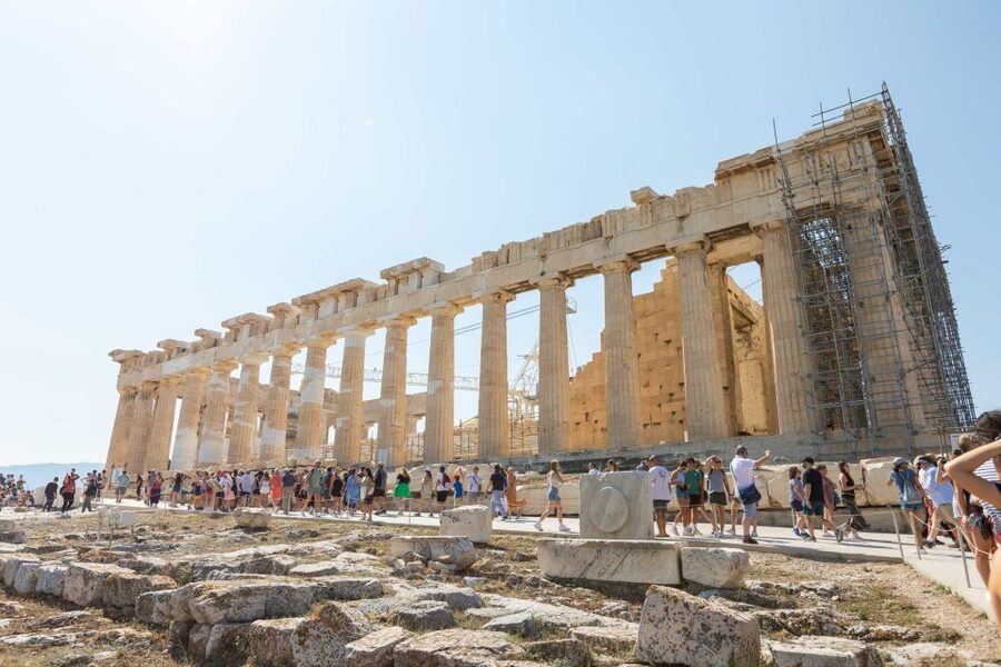 Athens: Early Morning Guided Tour to Acropolis and Museum - Parthenon and Erechtheion, what to focus on during the visits