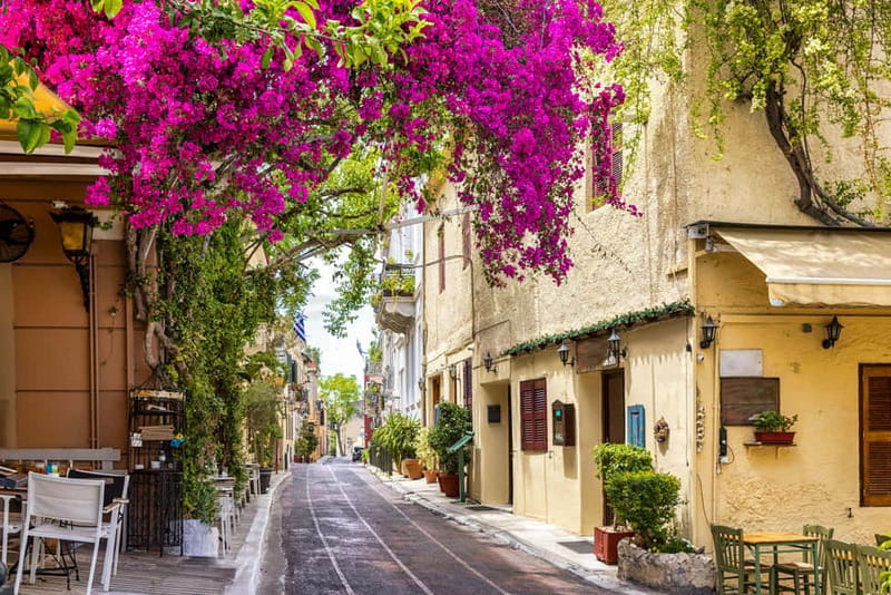 Athens Exclusive Private Half Day Licensed Guided Tour - What to bring for a smooth, hot-weather Athens half-day